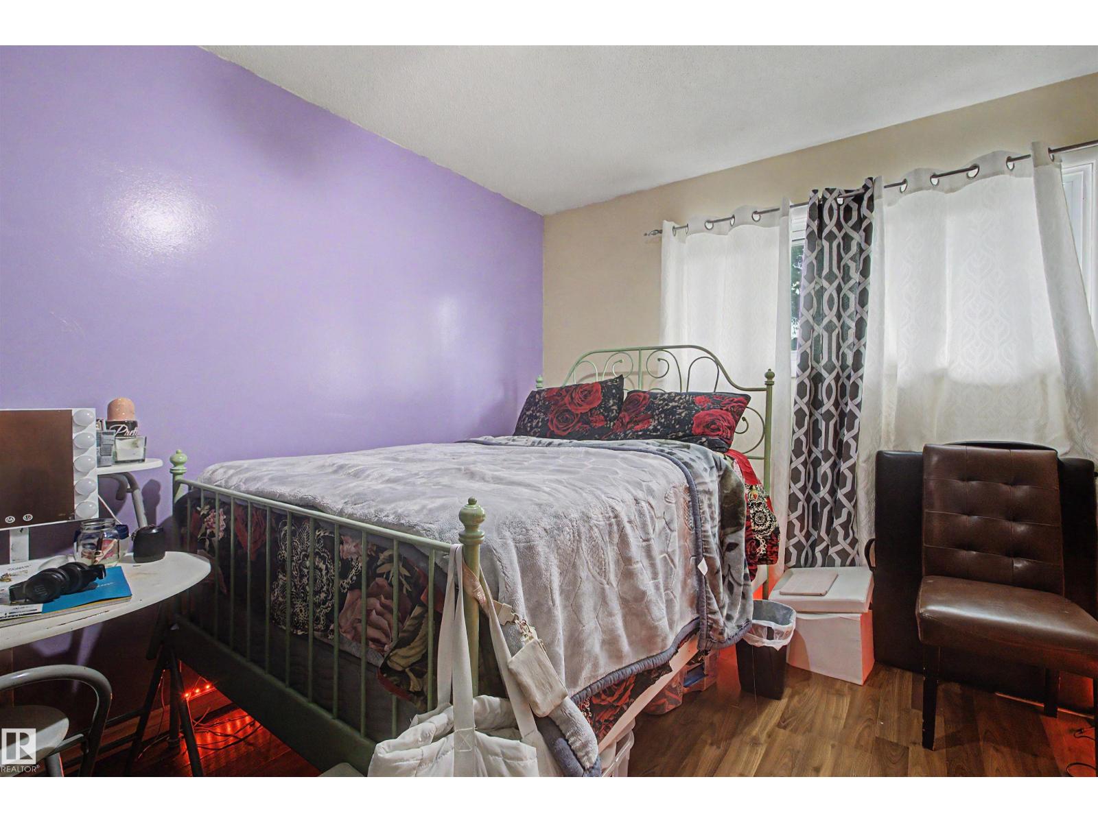 5724 143 AV NW - 17