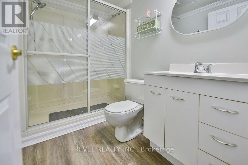 216 RENEE PLACE - 35