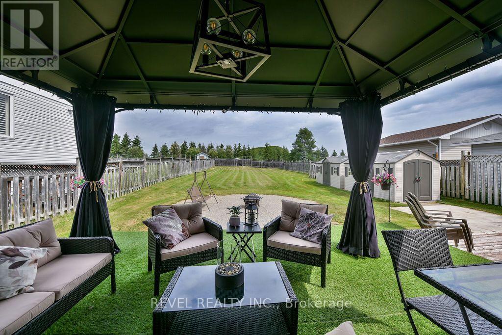 216 RENEE PLACE - 38