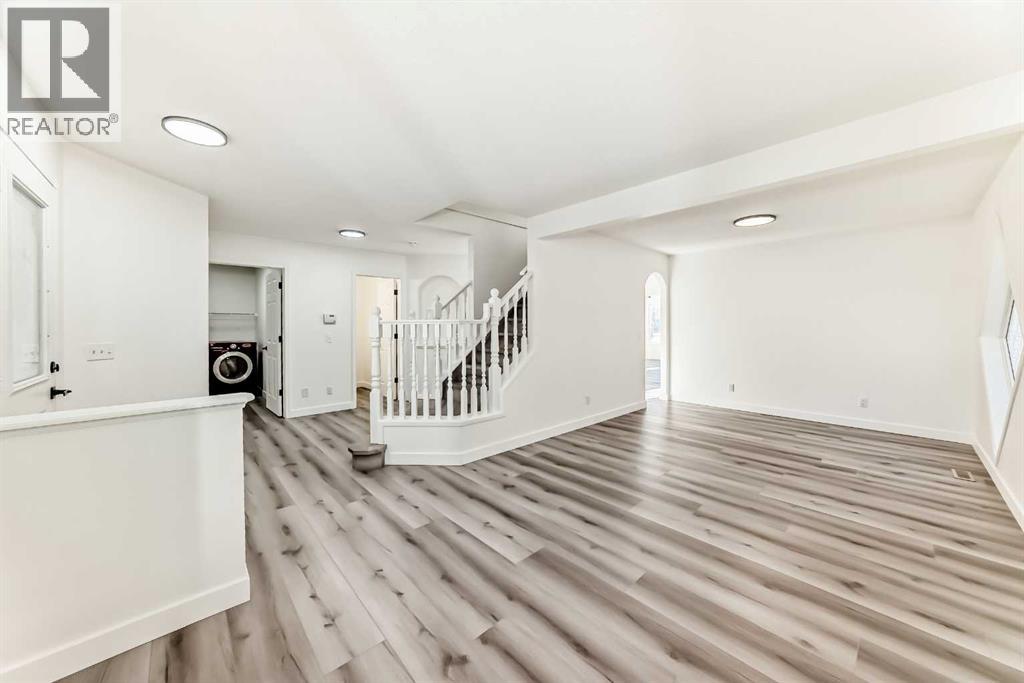 289 Canals Circle SW - 13