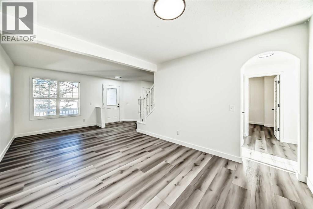 289 Canals Circle SW - 17