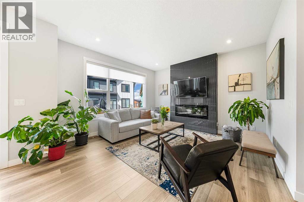 116 Rowmont Heath NW - 15