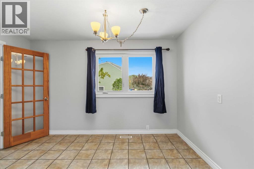 114 A Windsor Drive - 12