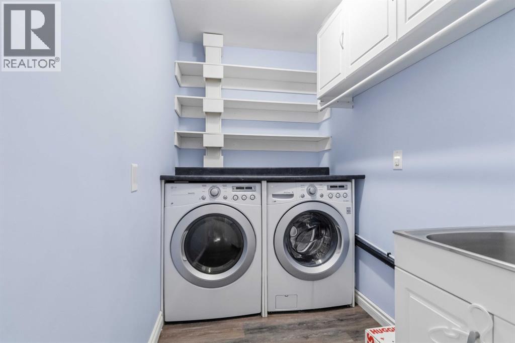 114 A Windsor Drive - 25