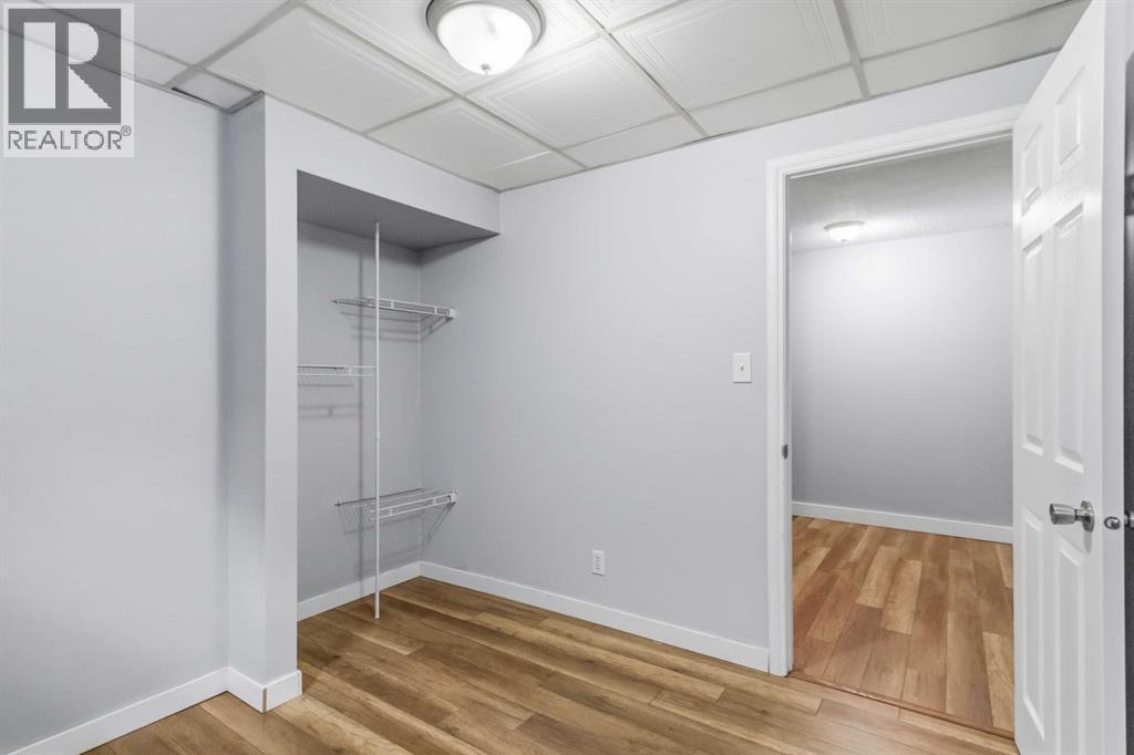 114 A Windsor Drive - 33