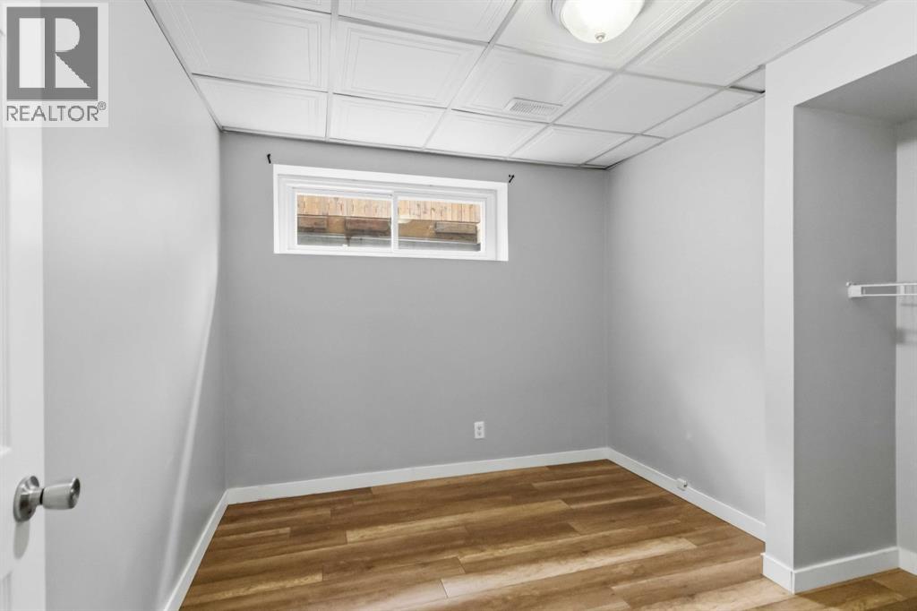 114 A Windsor Drive - 32