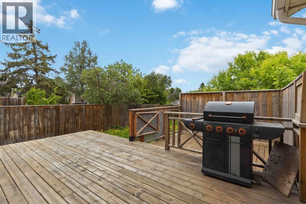 114 A Windsor Drive - 34