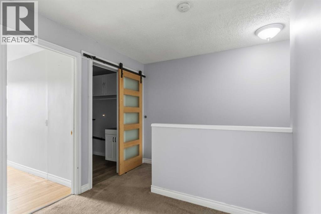 114 A Windsor Drive - 24