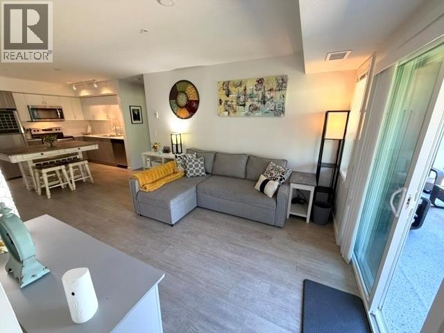 #211 725 Academy Way - 13