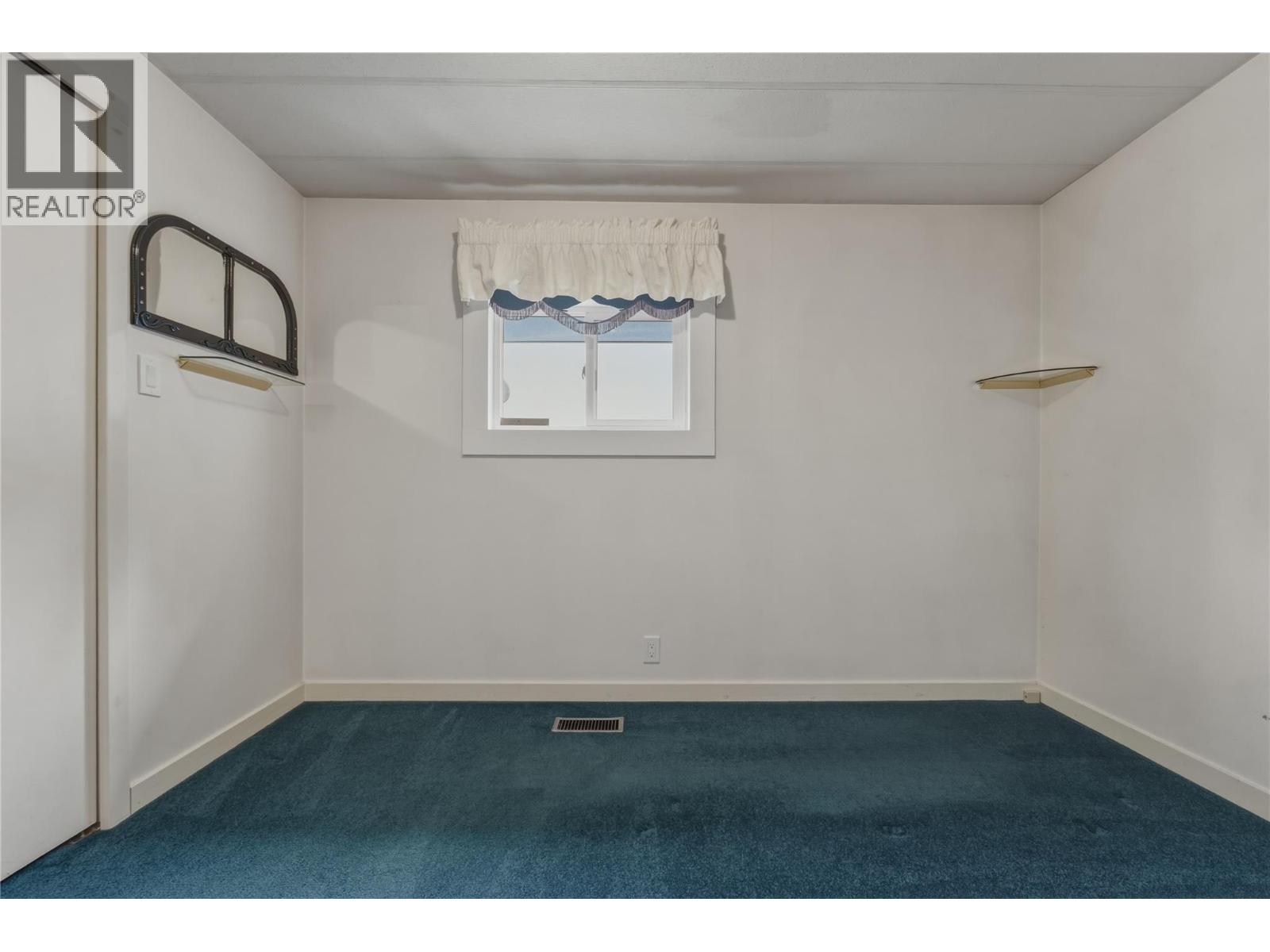#34 7400 Pleasant Valley Road - 21
