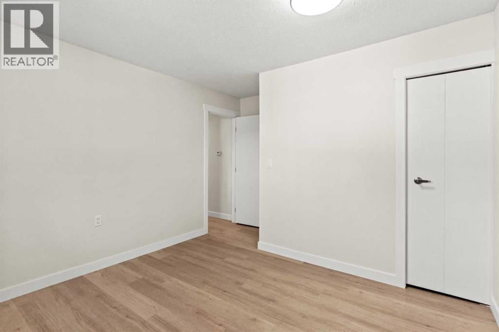 3116 39 Street SE - 15