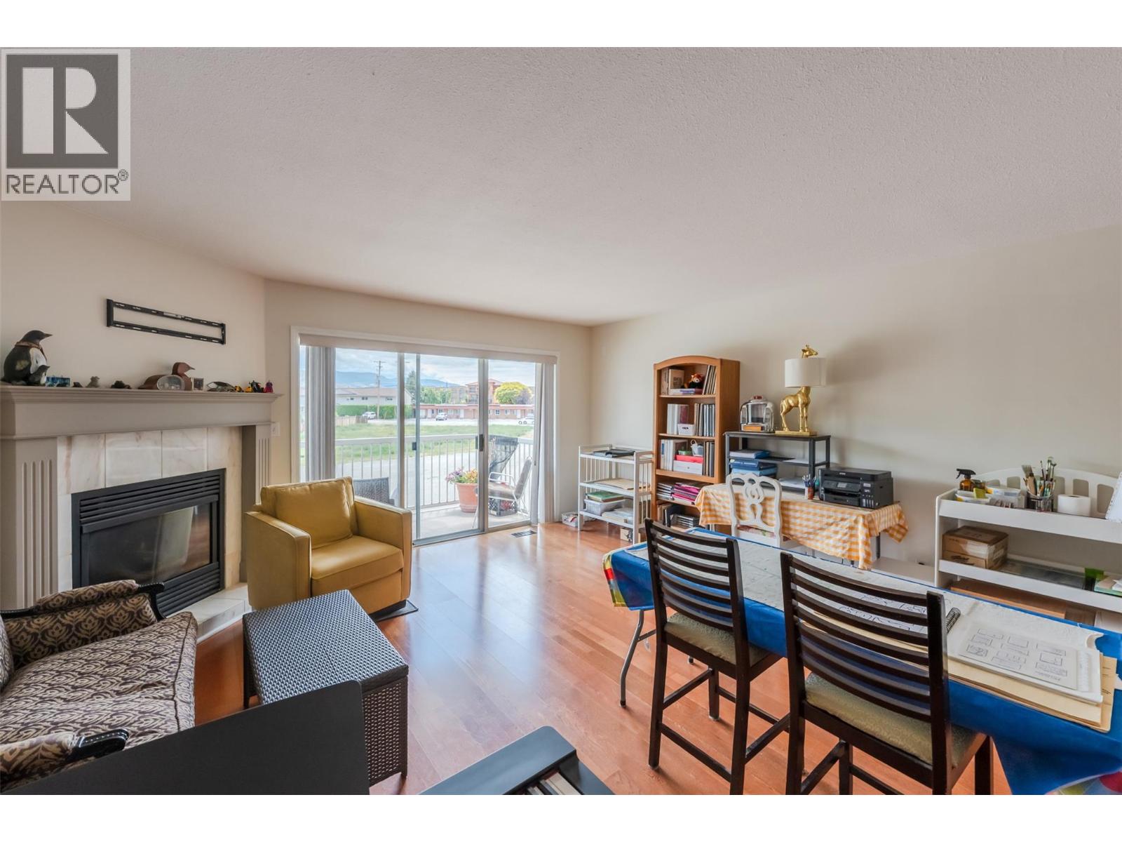 #5 6801 COTTONWOOD Drive - 4