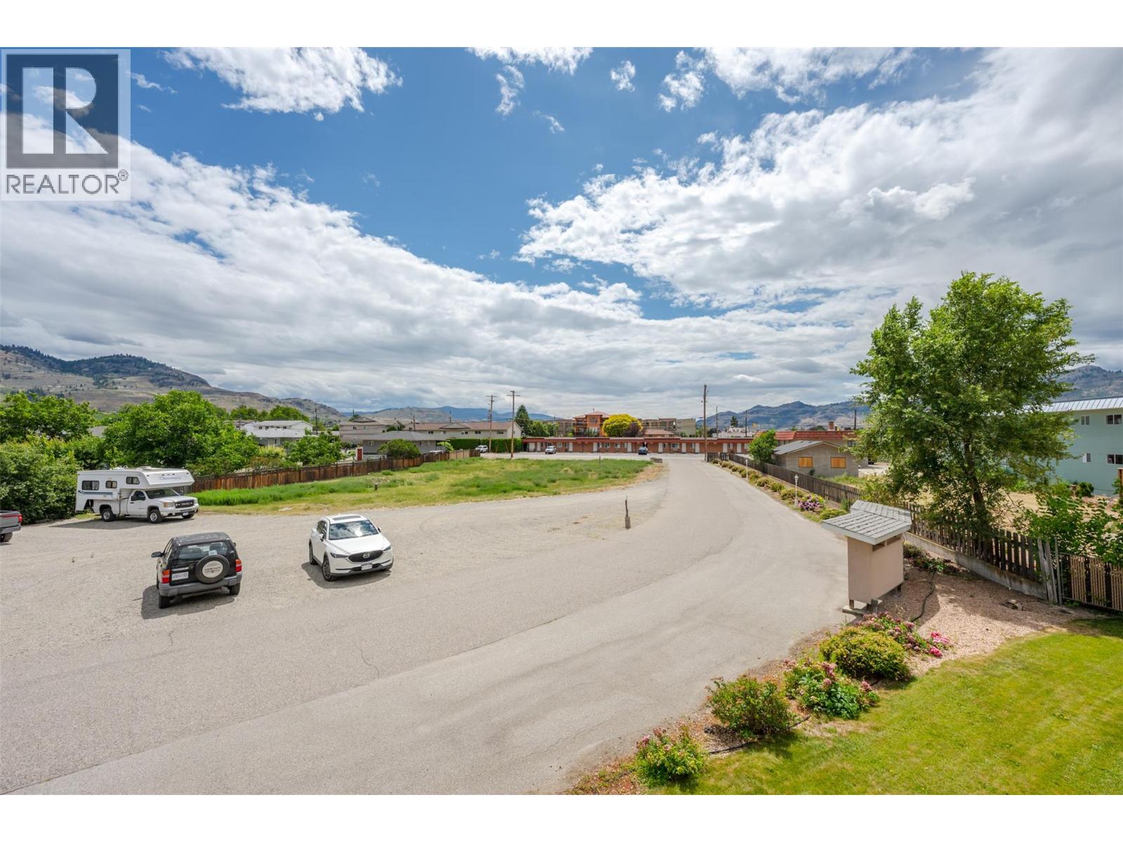 #5 6801 COTTONWOOD Drive - 36