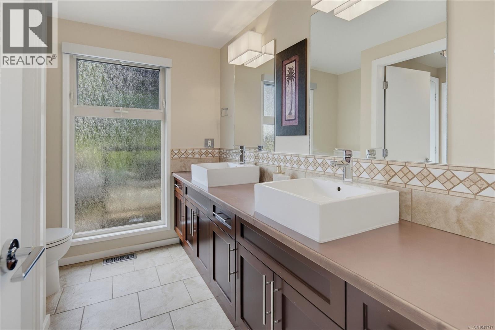 930 Kentwood Terr - 28