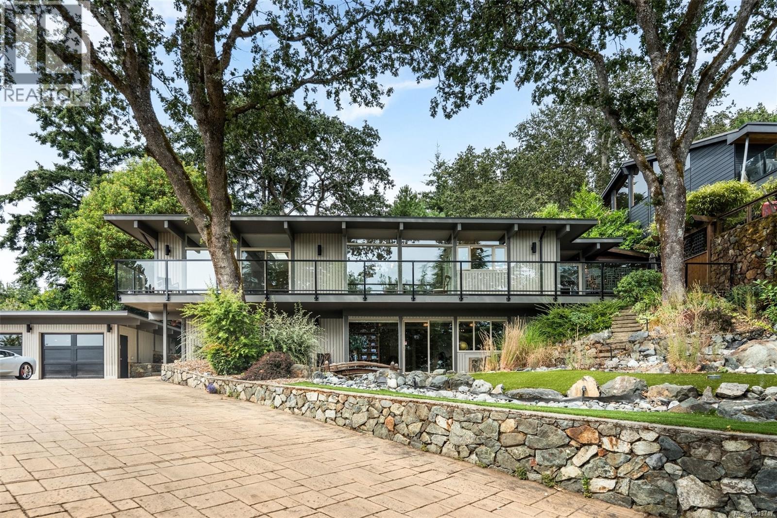 930 Kentwood Terr - 3