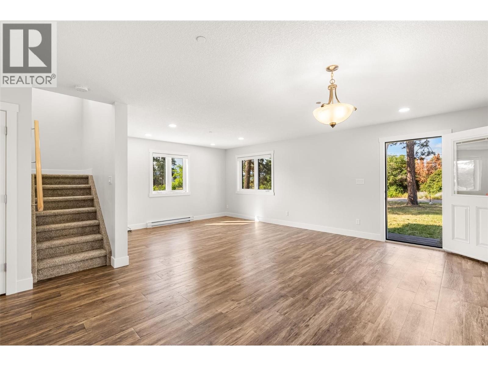 6519 RIVERSIDE Avenue - 22