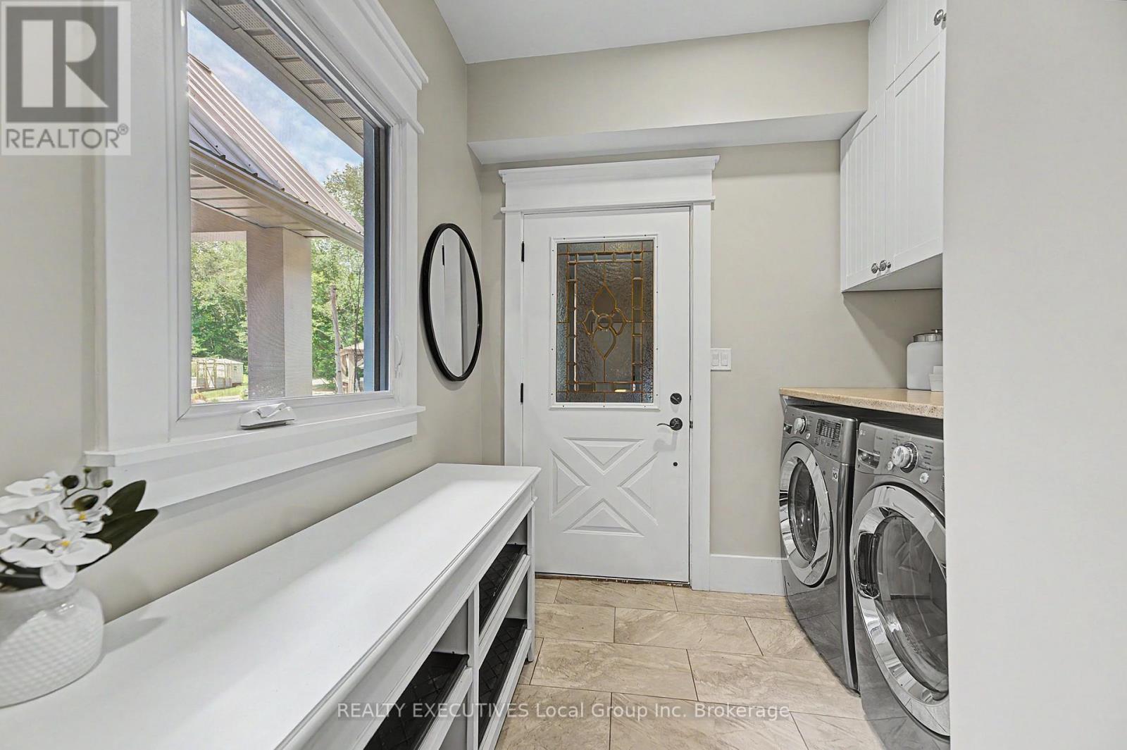 54 CHADBOURNE DRIVE - Image 30