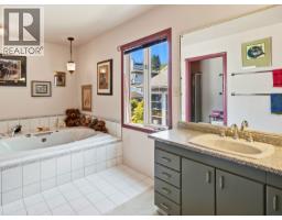 603 Marine Drive, Gibsons, BC V0N1V1 Photo 15