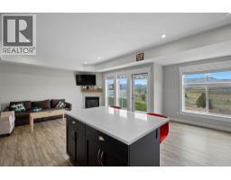4pc Ensuite bath - 2514 Spring Bank Avenue Unit# 209, Merritt, BC V1K0B1 Photo 10