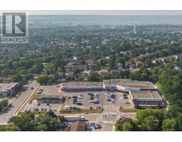 186 Holland Street W, Bradford West Gwillimbury, ON L3Z1H7 Photo 10