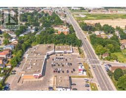 186 Holland Street W, Bradford West Gwillimbury, ON L3Z1H7 Photo 12
