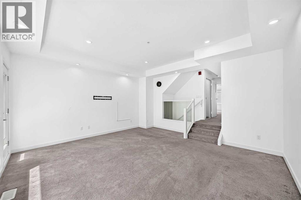 #108 1632 20 Avenue NW - 21