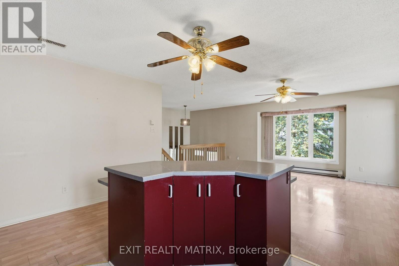671 BERTHIAUME STREET - 12