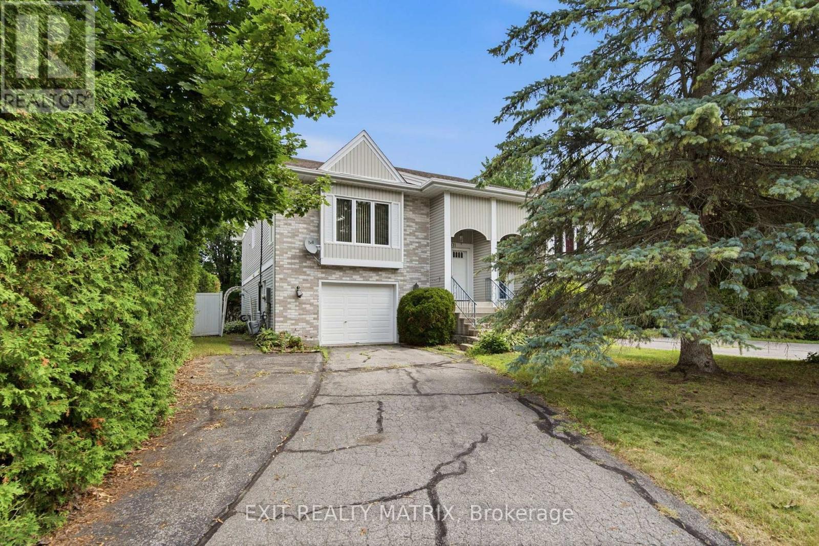 671 BERTHIAUME STREET - 2