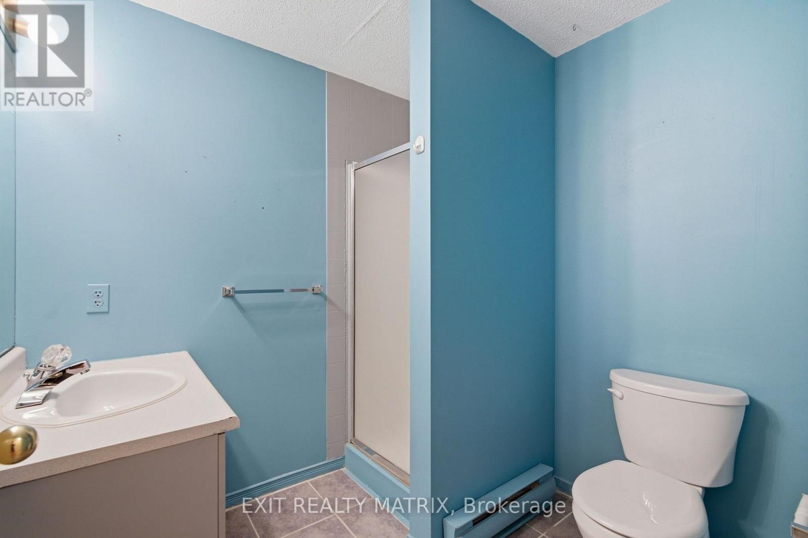 671 BERTHIAUME STREET - 24