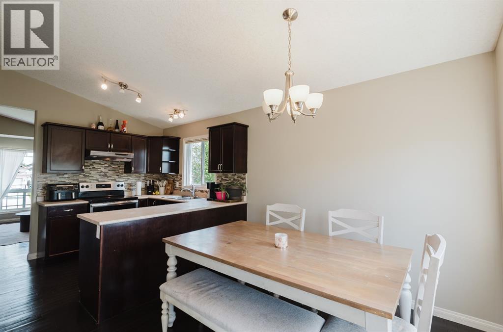 8801 72 Avenue - 9