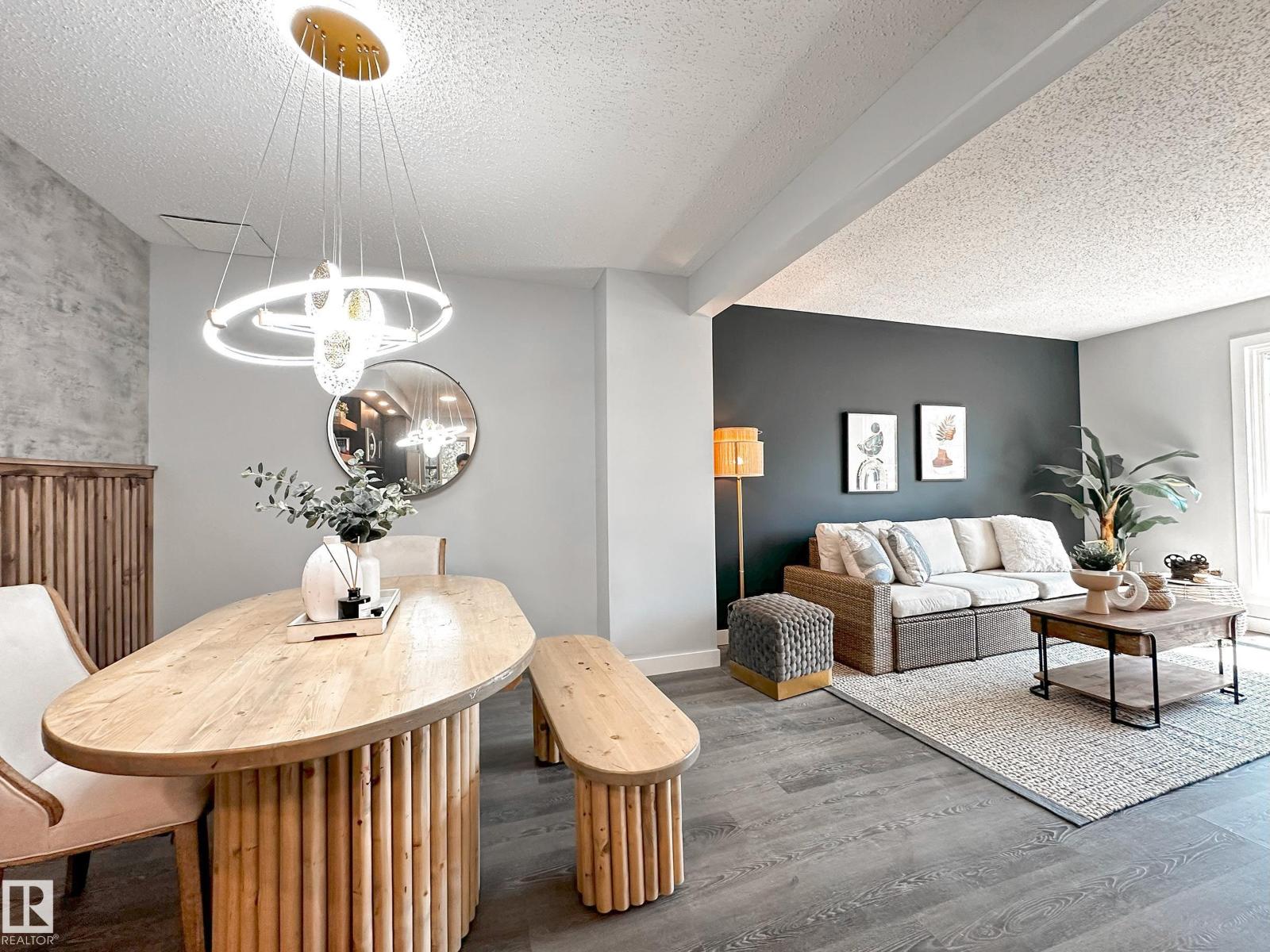 862 ERIN PL NW - 1