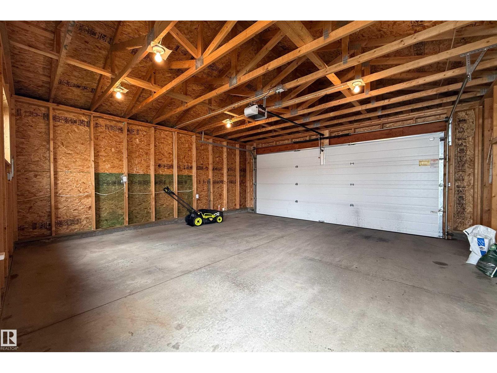 16416 57 ST NW - 44