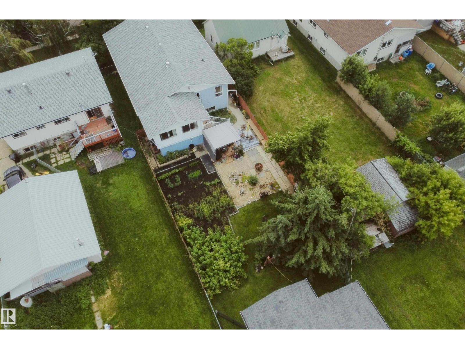 5020 47 ST - 59