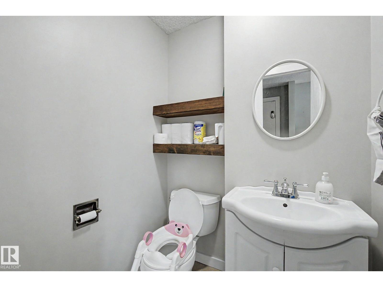 18407 95A AV NW - 20