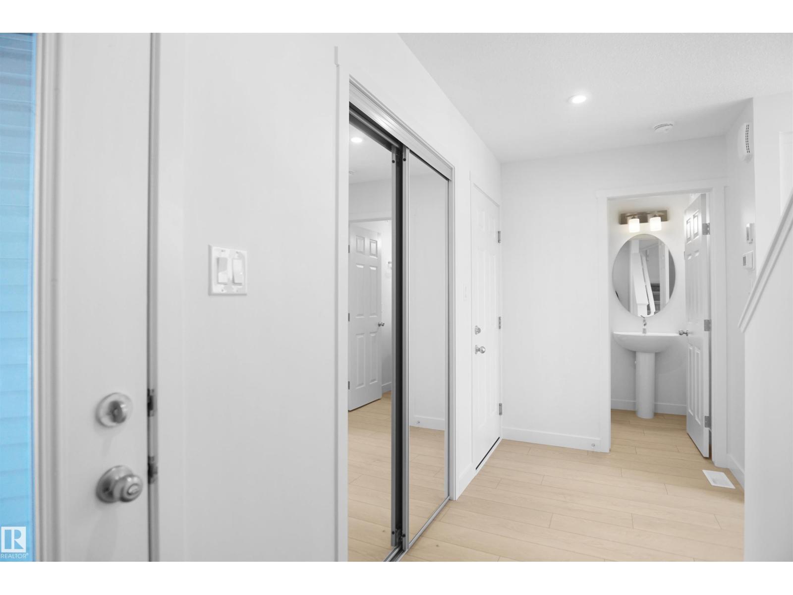 8893 Carson WY SW - 4