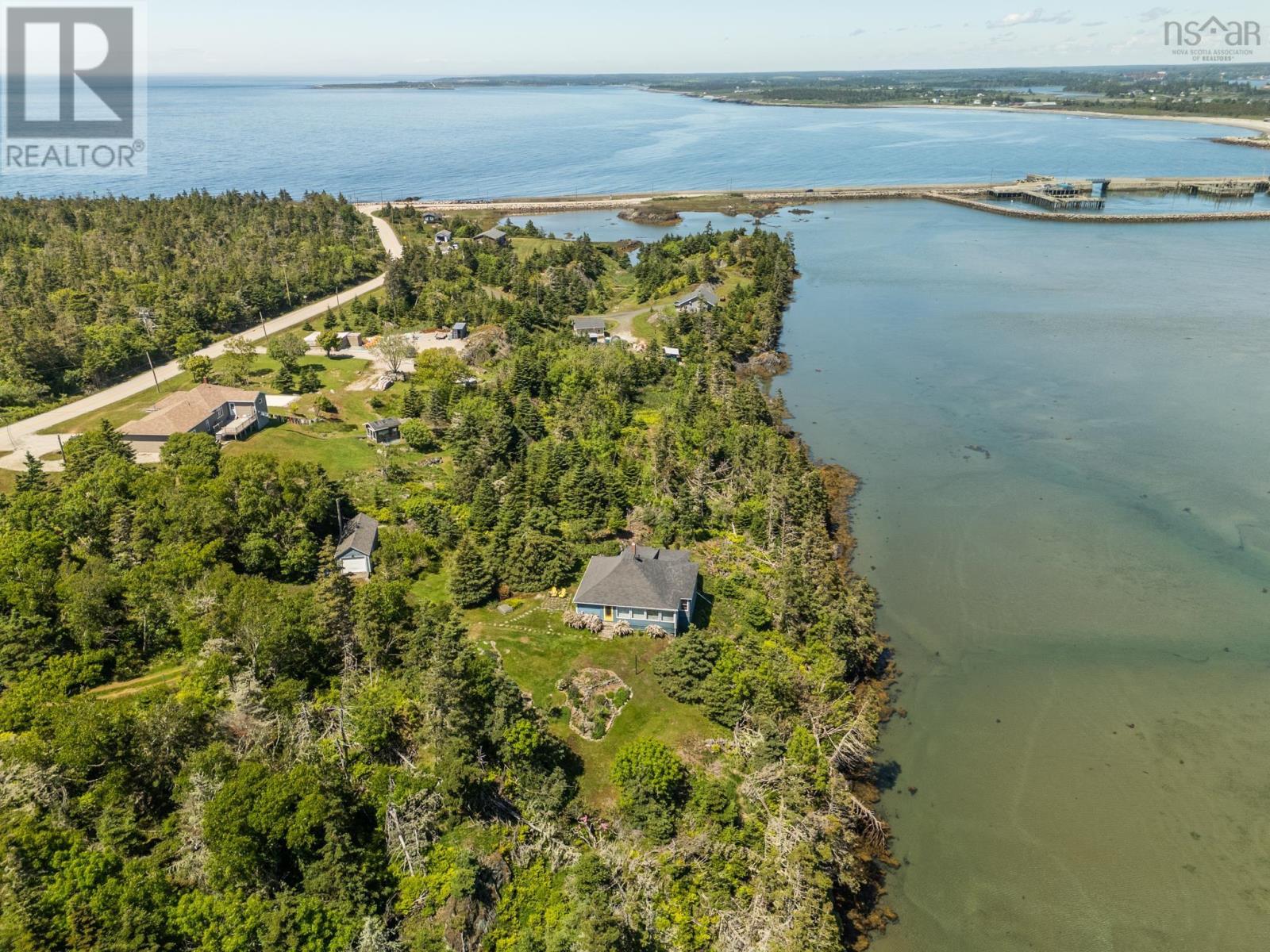 1393 Highway 304 - 13