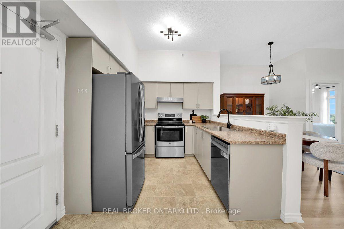 #411 1470 MAIN STREET E - 4