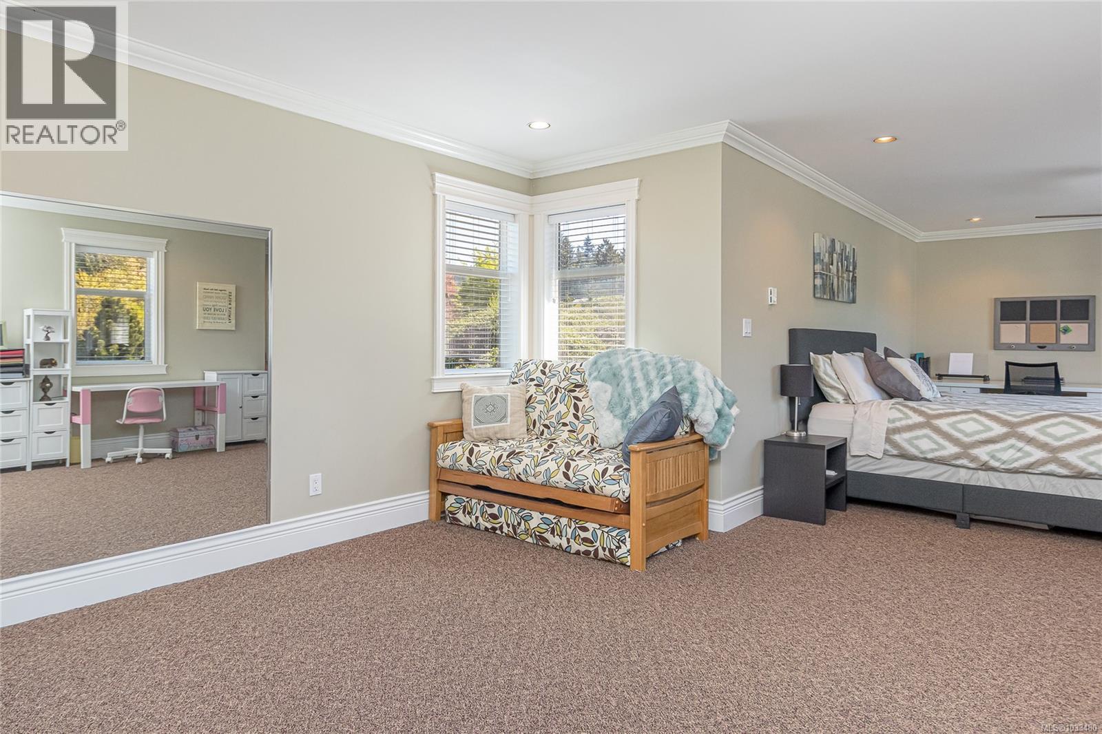 6063 Breonna Dr - 46