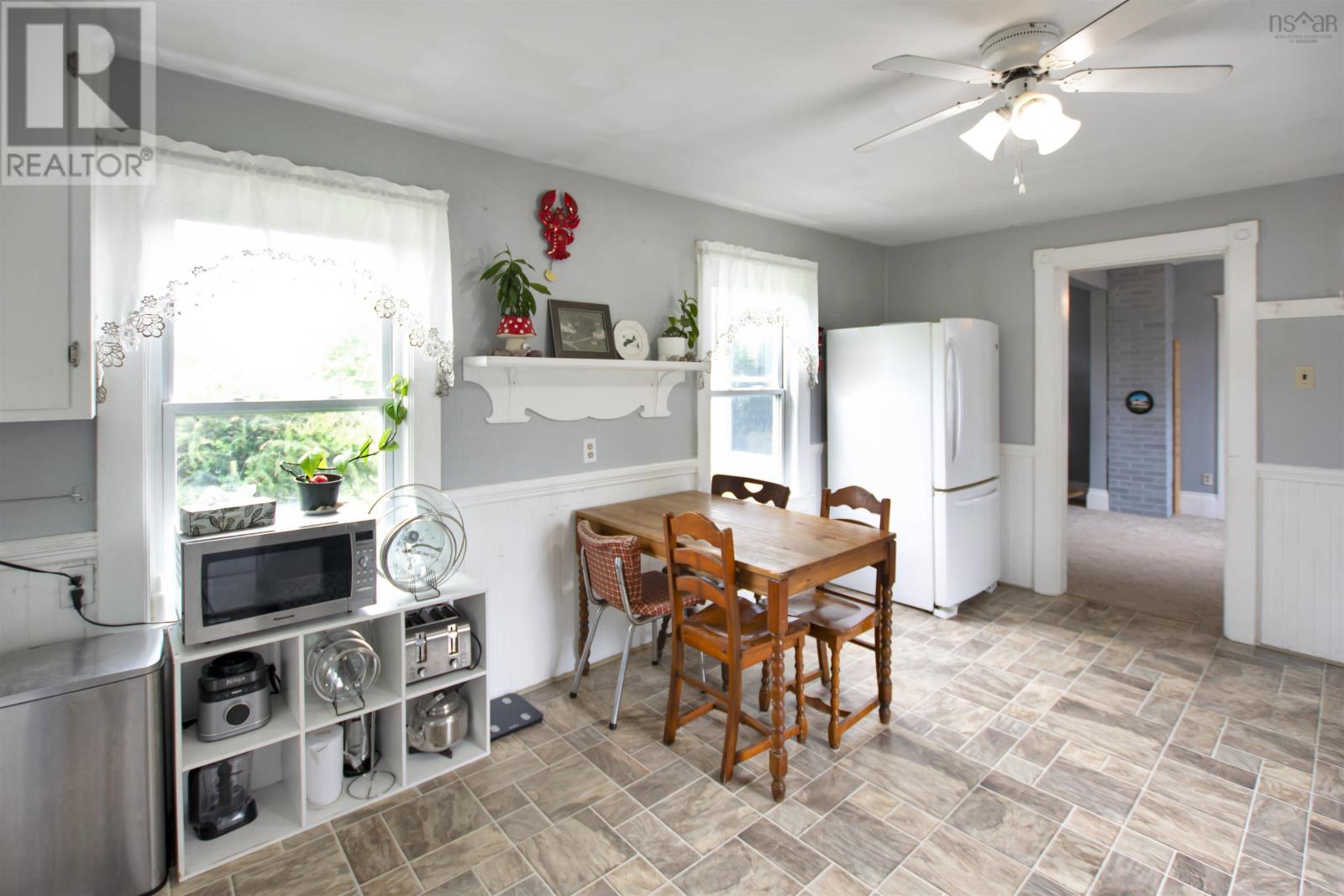 8924 Highway 3 - 9