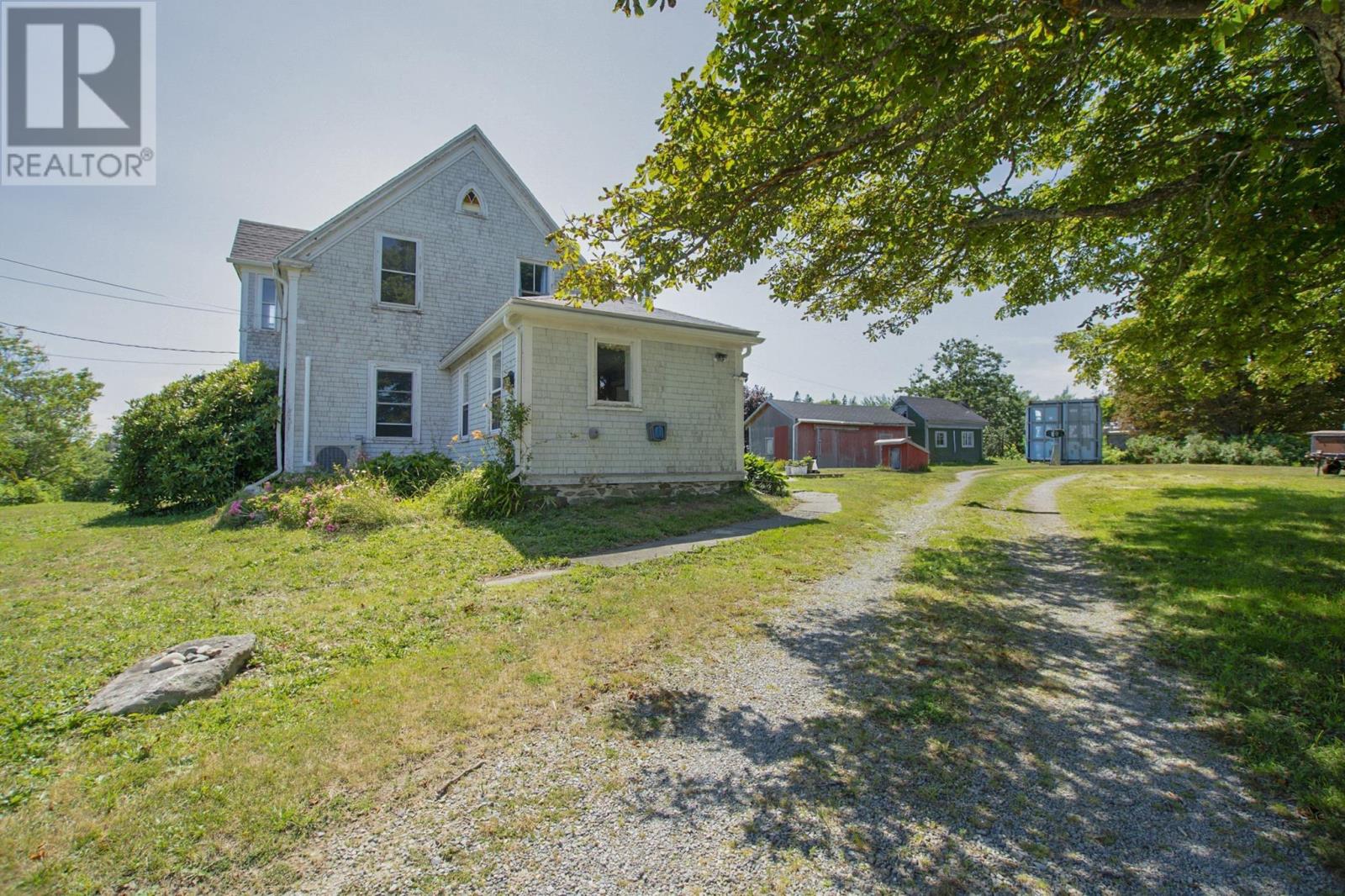 8924 Highway 3 - 5