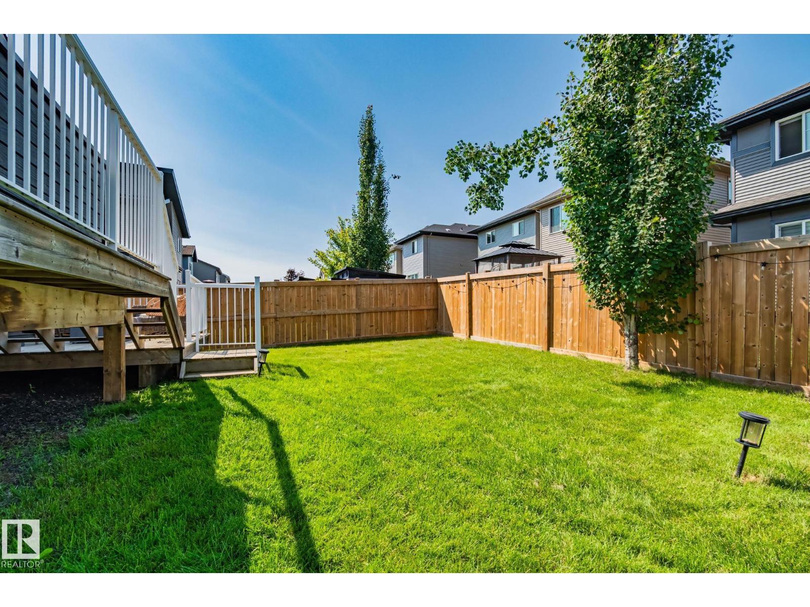 9724 223 ST NW - 9