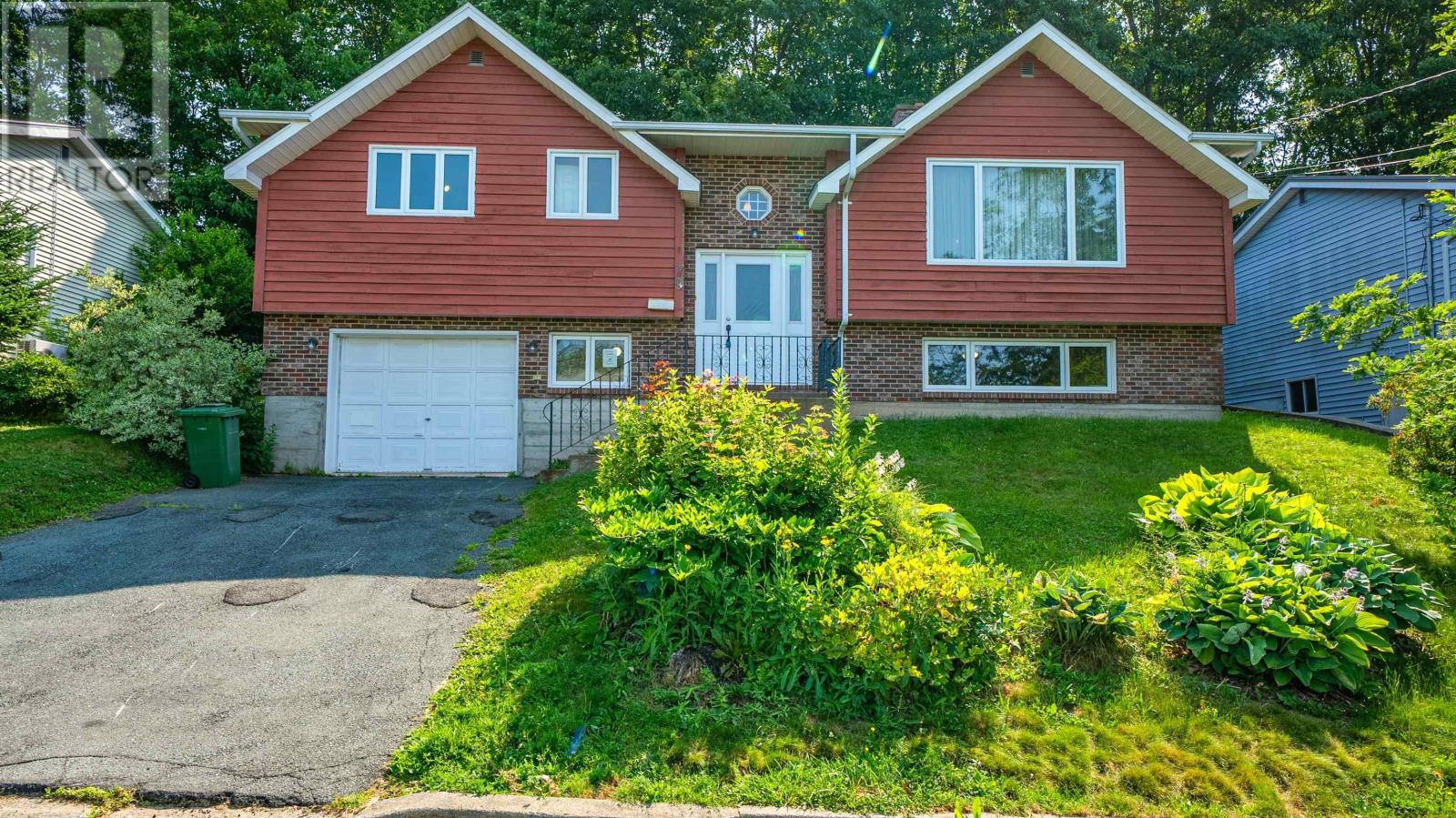 79 Riverview Crescent - 1