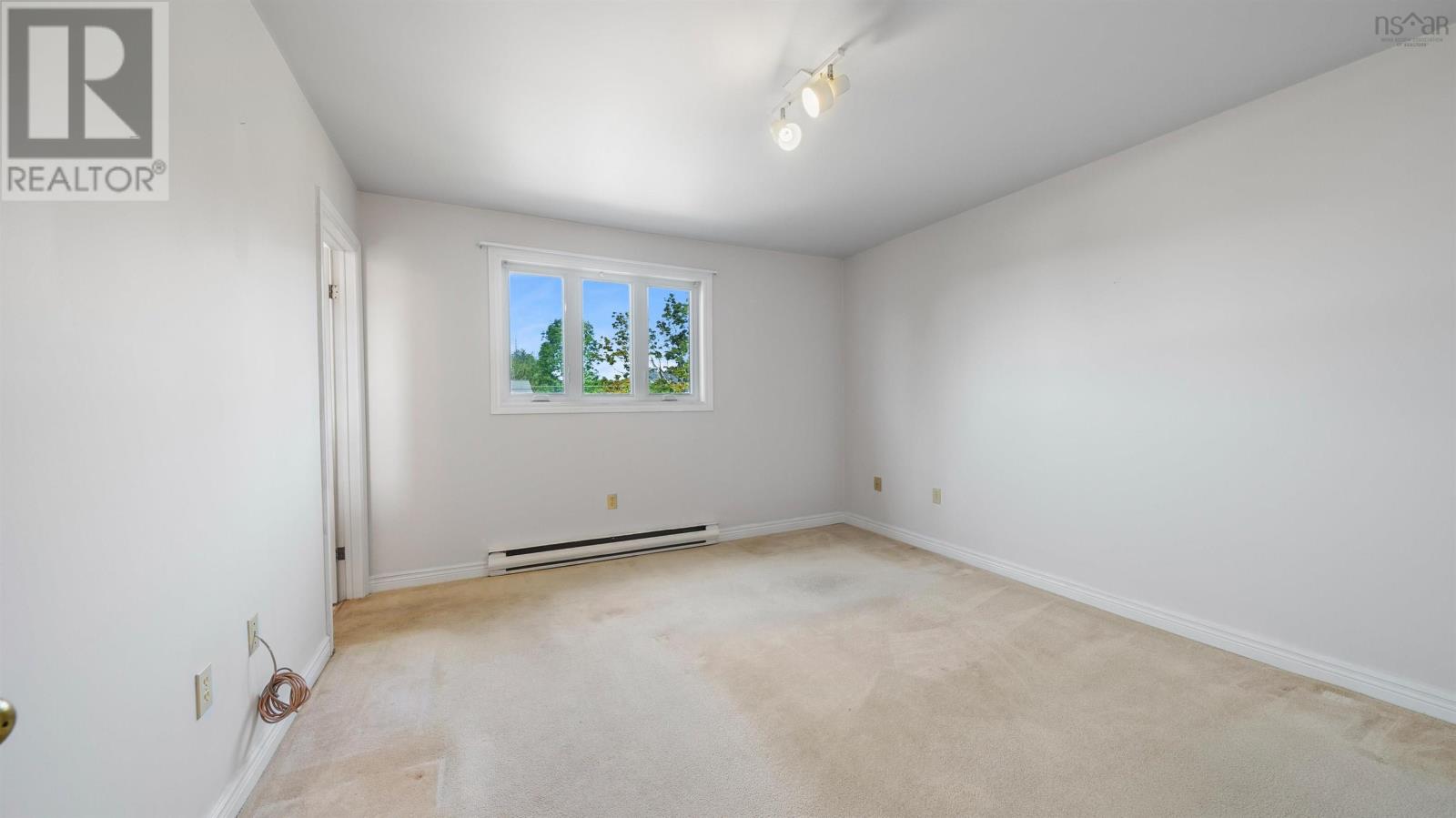79 Riverview Crescent - 28
