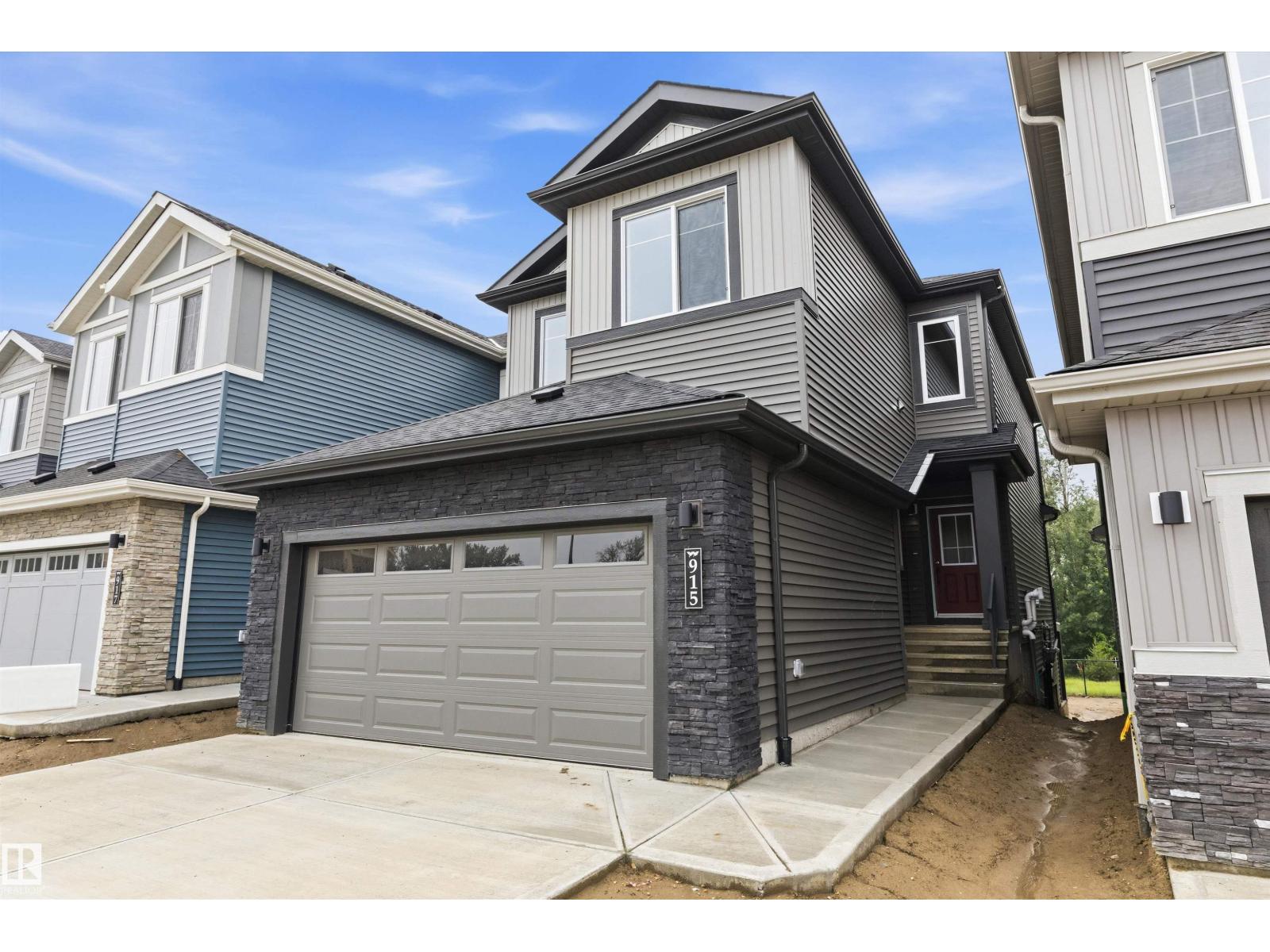 915 Elderberry LD NW - 1