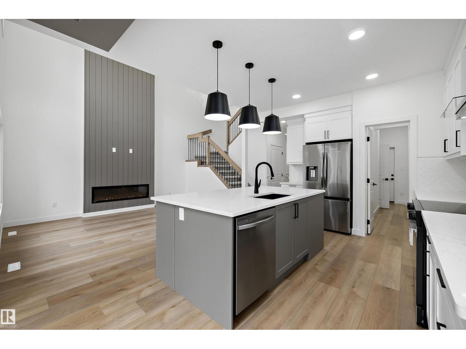 915 Elderberry LD NW - 19