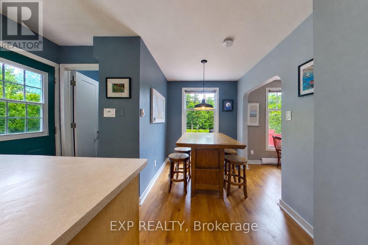 360 CEDAR AVENUE - 7