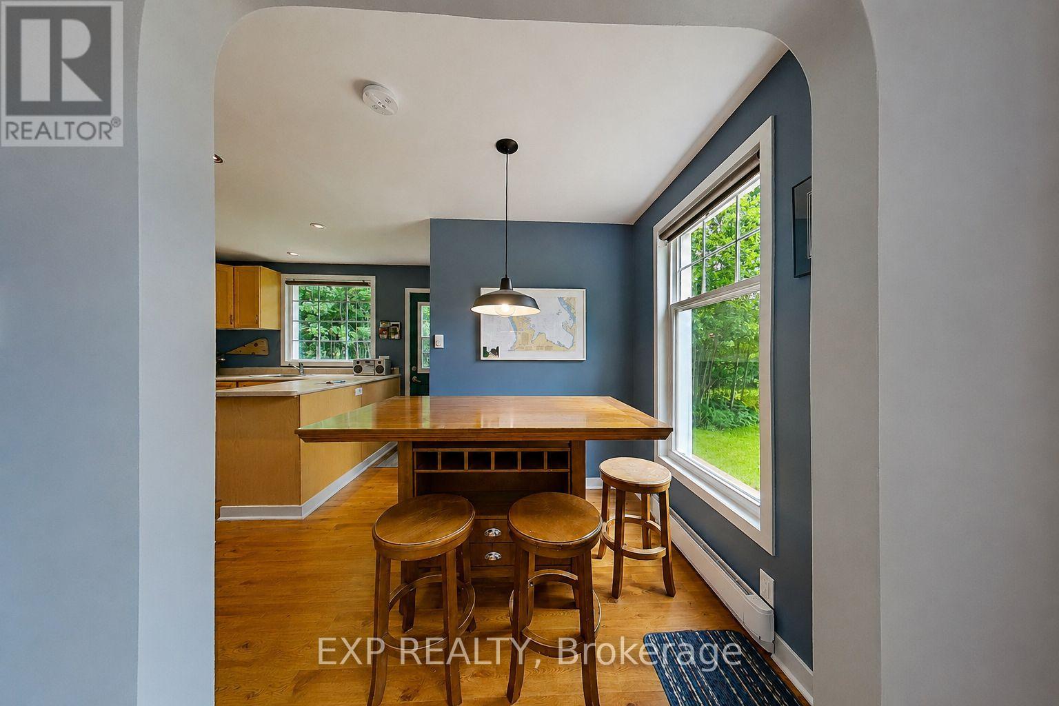 360 CEDAR AVENUE - 10