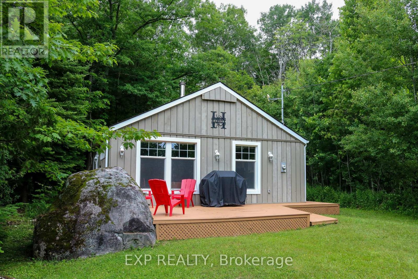 360 CEDAR AVENUE - 26