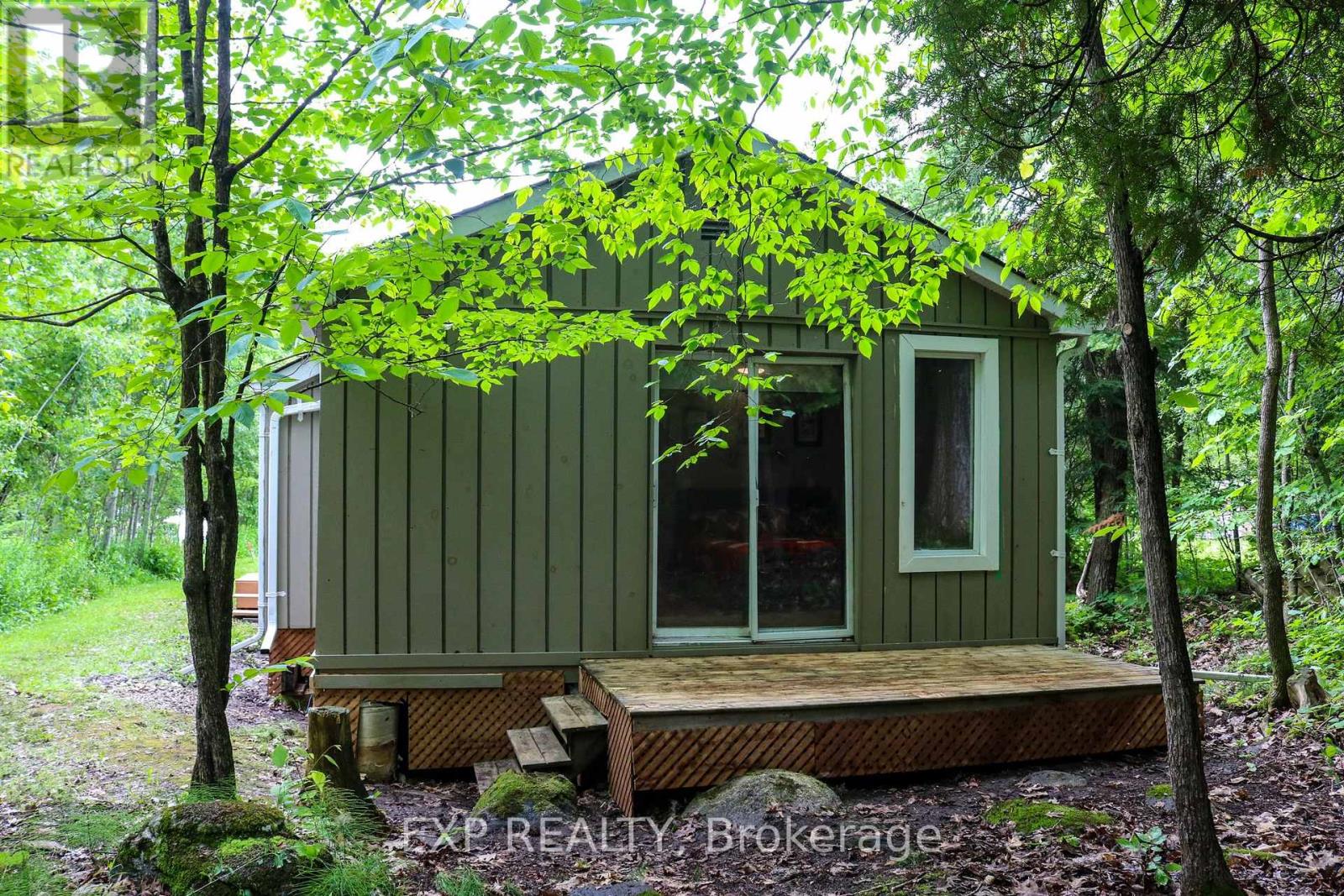 360 CEDAR AVENUE - 22