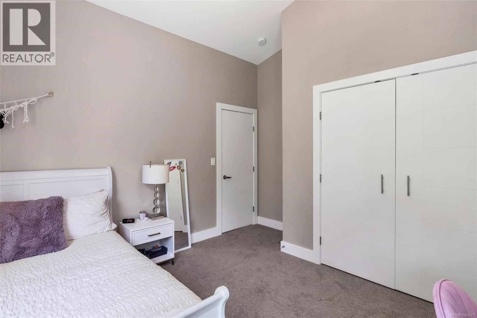 5186 Sapphire Rd - 39